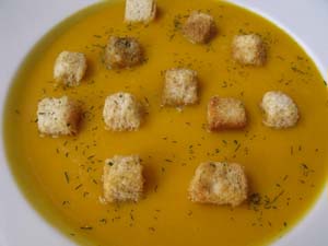Crema de calabaza con costrones fritos